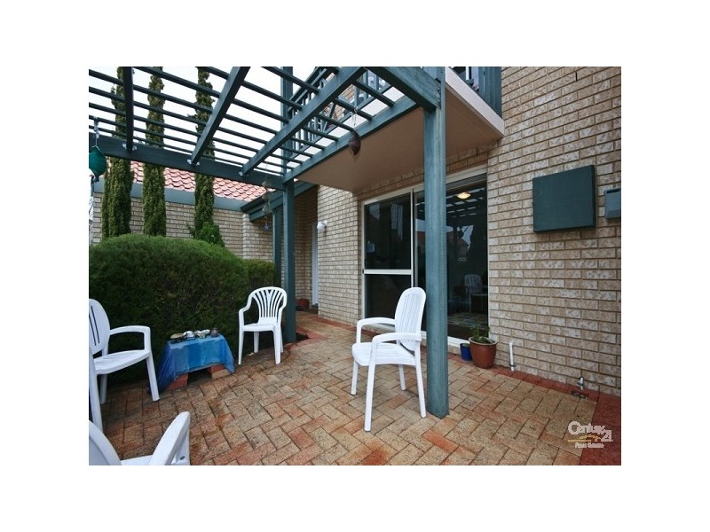 16 Watervista Close, The Vines WA 6069