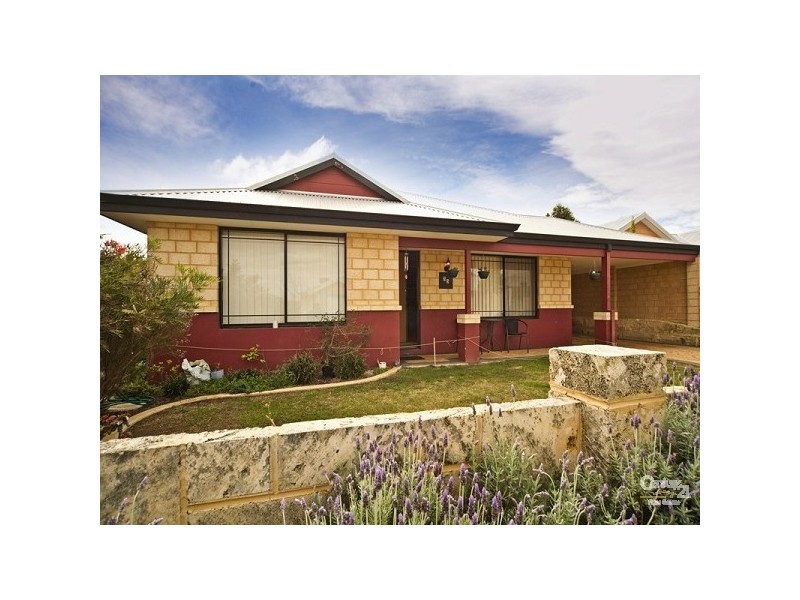 35 Larrawa Circle, Ellenbrook WA 6069