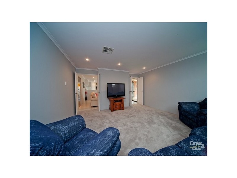 21 Abercrombie Terrace, Ellenbrook WA 6069