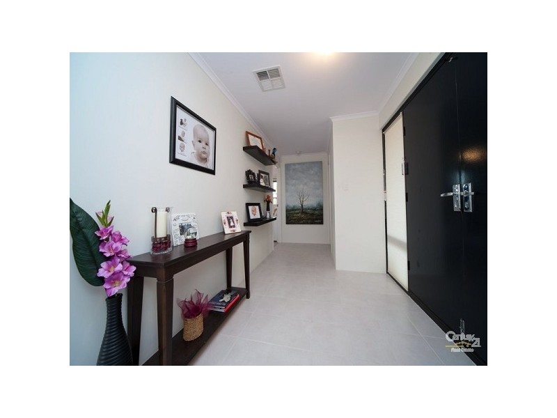 21 Abercrombie Terrace, Ellenbrook WA 6069