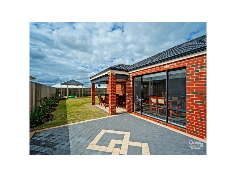 21 Abercrombie Terrace, Ellenbrook WA 6069