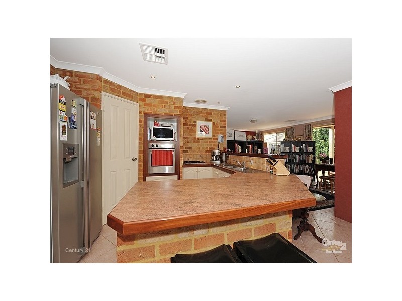 18 Baluchi Way, Henley Brook WA 6055