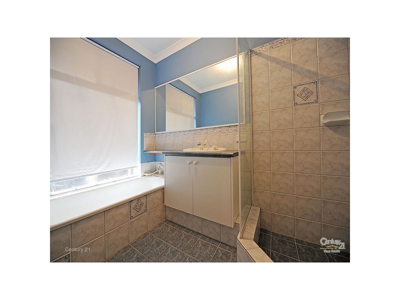 18 Baluchi Way, Henley Brook WA 6055