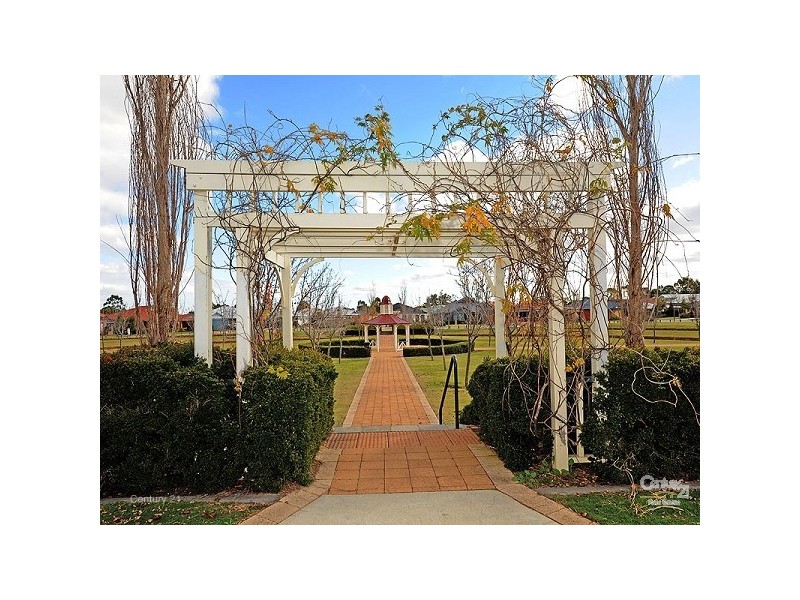 18 Baluchi Way, Henley Brook WA 6055