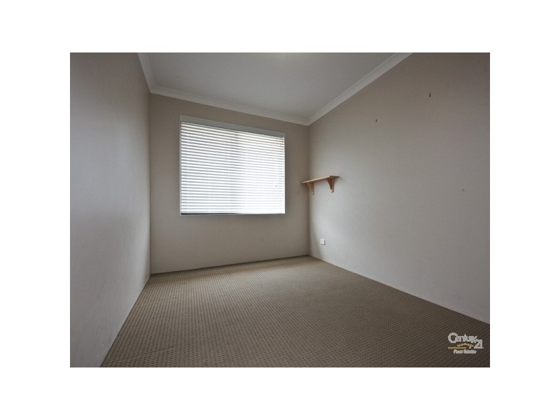 9 Dulegal Way, Aveley WA 6069