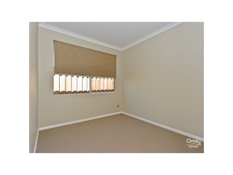 15 Mona Vale Loop, Ellenbrook WA 6069