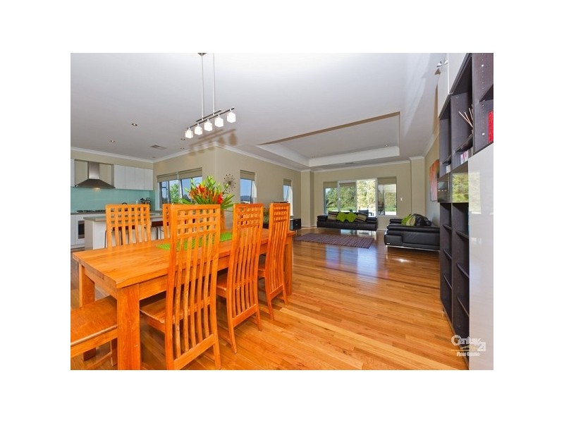 20 Portmarnock Drive, The Vines WA 6069