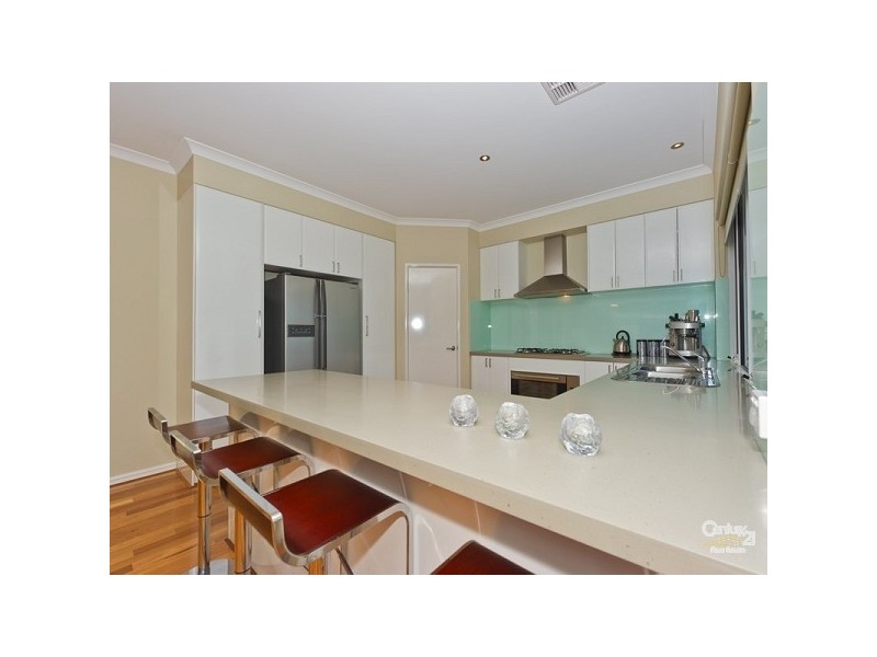 20 Portmarnock Drive, The Vines WA 6069