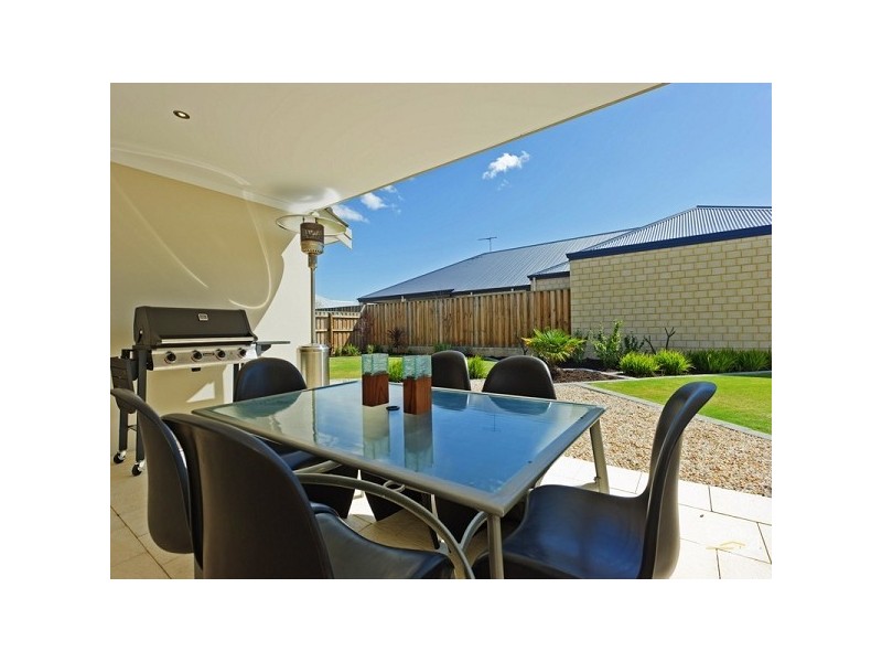 20 Portmarnock Drive, The Vines WA 6069