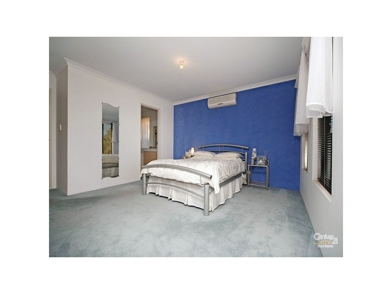358 Vines Ave, The Vines WA 6069