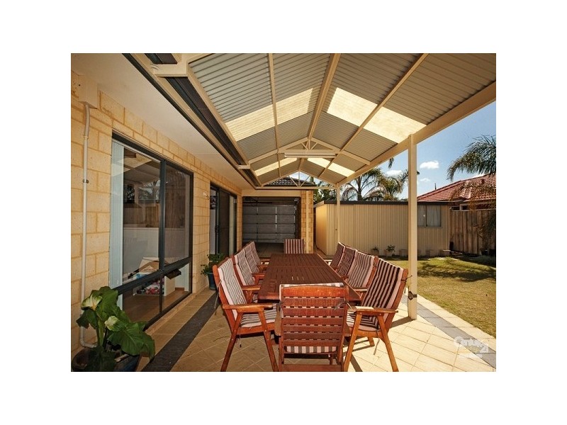 358 Vines Ave, The Vines WA 6069