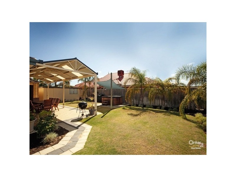358 Vines Ave, The Vines WA 6069