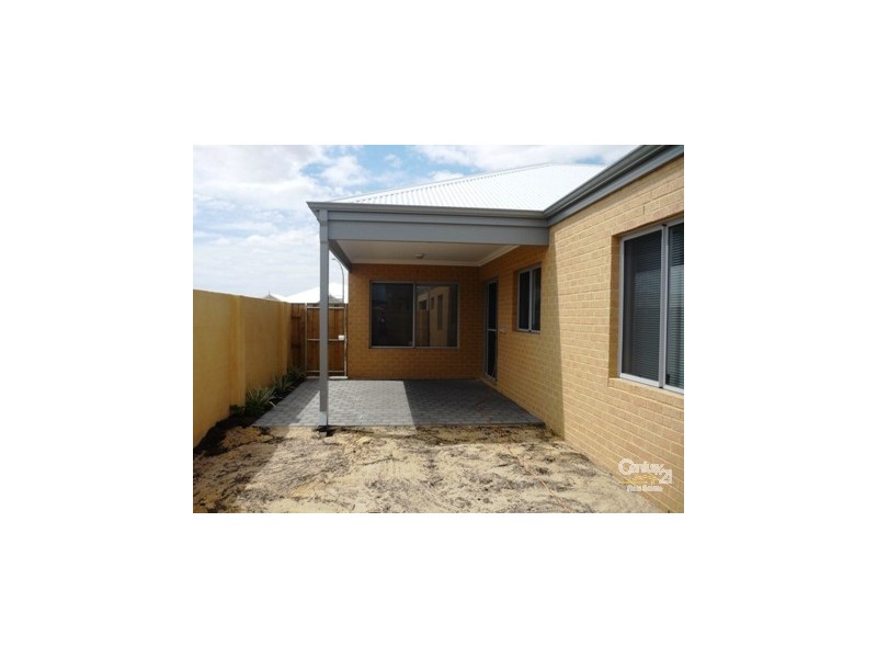 6/130 Brookmount Drive, Ellenbrook WA 6069