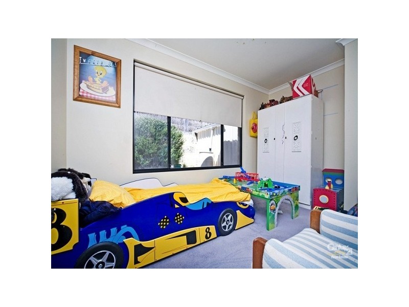 8 Woollybush Rd, Ellenbrook WA 6069