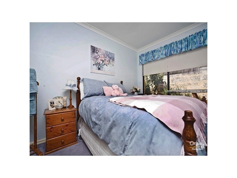 8 Woollybush Rd, Ellenbrook WA 6069