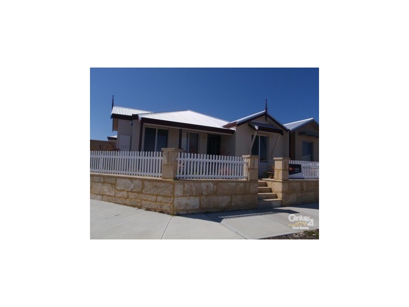 25 Parnham Ave, Ellenbrook WA 6069