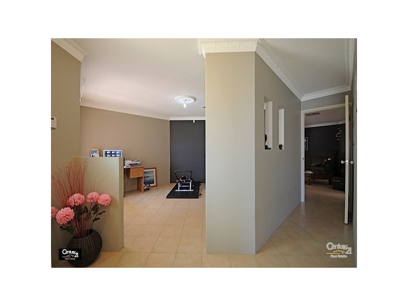 8 Pelham Lane, Henley Brook WA 6055