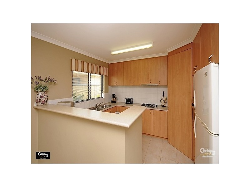 1/43 Martingale Ave, Henley Brook WA 6055