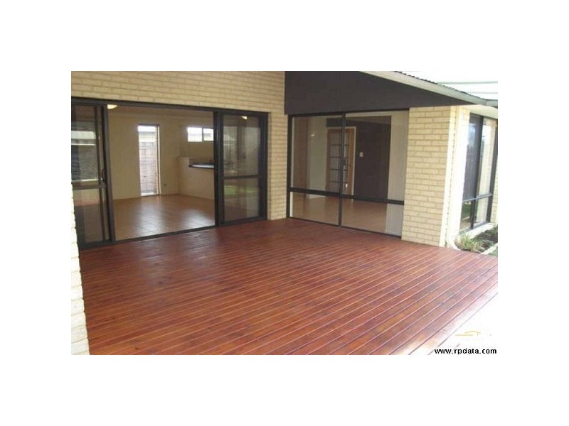 147 Coolamon Blvd, Ellenbrook WA 6069