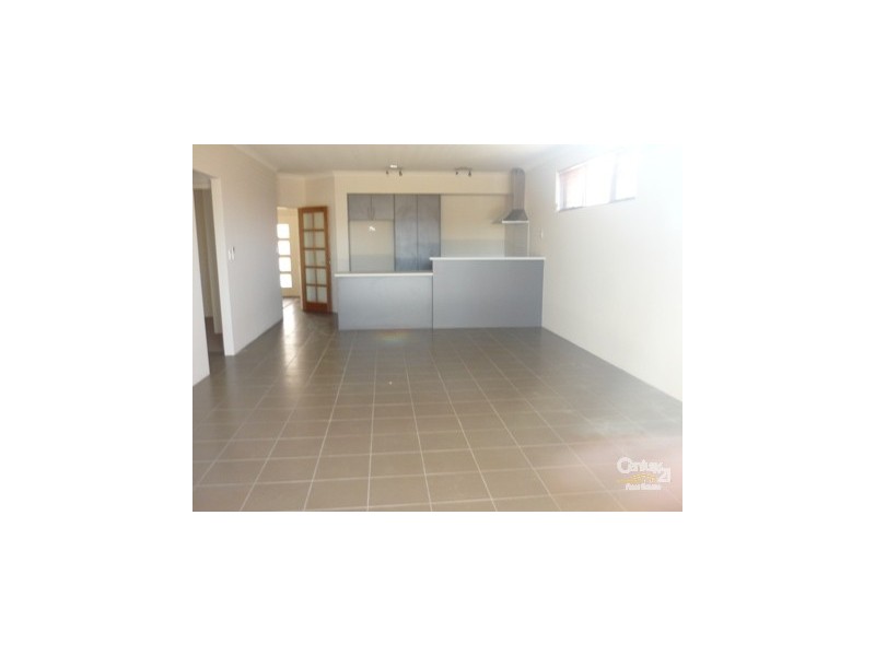 6/1 Tolj Loop, Aveley WA 6069