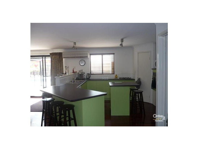 29 Brumby Ave, Henley Brook WA 6055