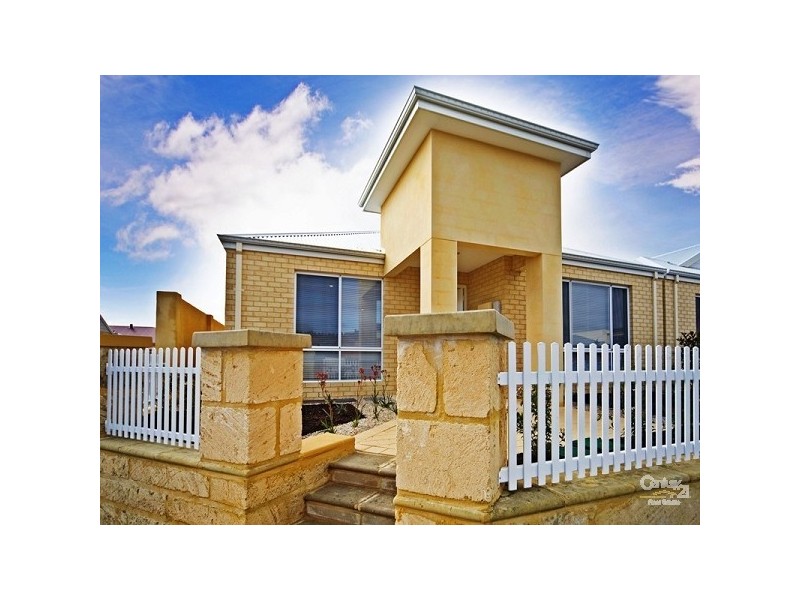 25 Simmonds Pass, Ellenbrook WA 6069