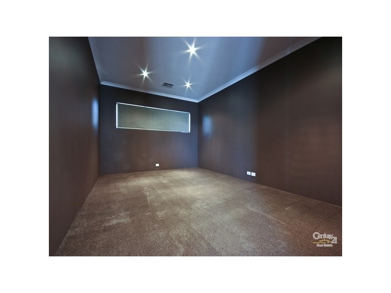 9 Kentchurch Bend, The Vines WA 6069