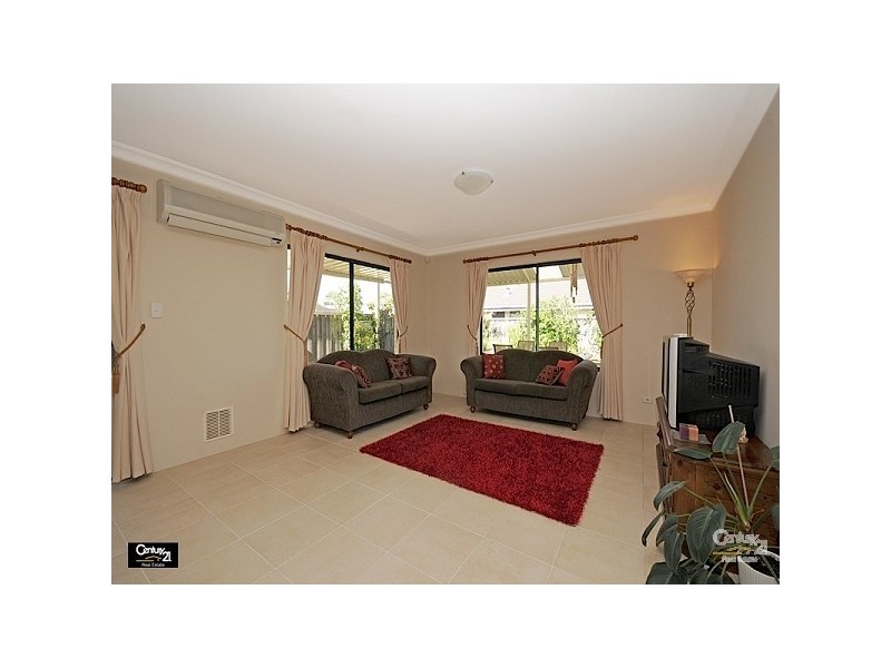 10 Santona Bvd, Ellenbrook WA 6069