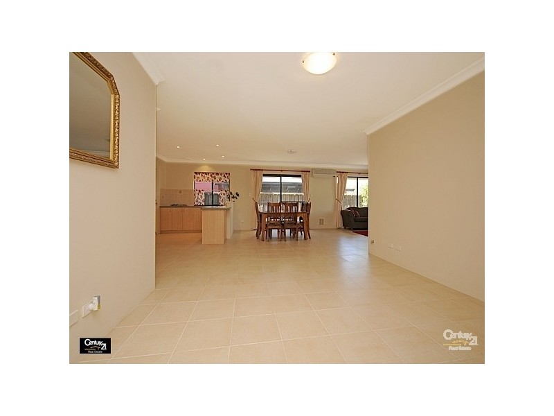 10 Santona Bvd, Ellenbrook WA 6069