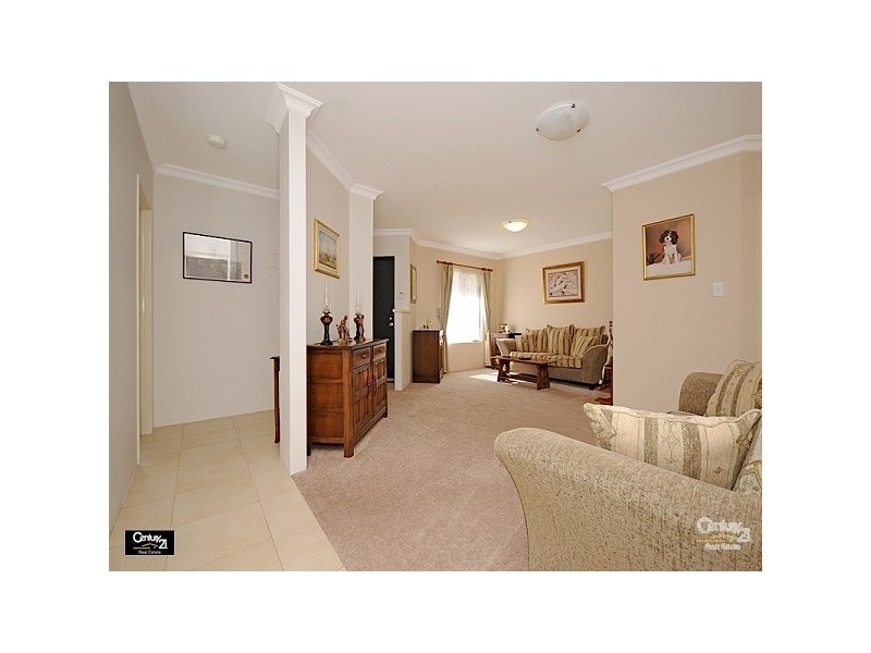10 Santona Bvd, Ellenbrook WA 6069