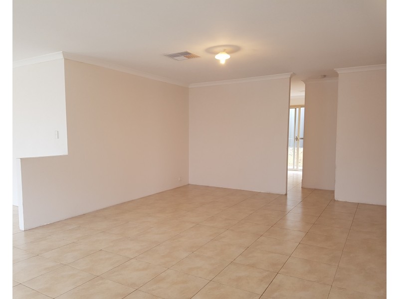 83 Edgecombe Pass, Aveley WA 6069
