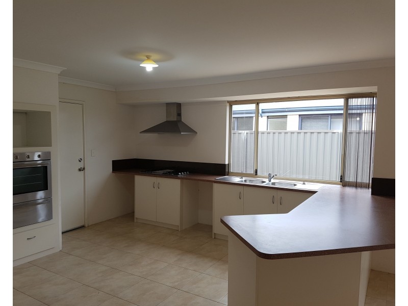 83 Edgecombe Pass, Aveley WA 6069