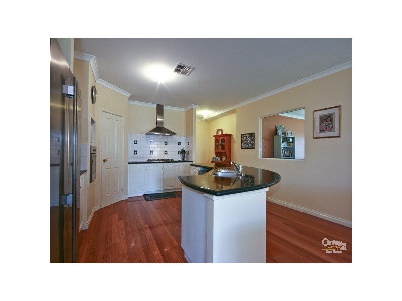 51 Horseshoe Circuit, Henley Brook WA 6055