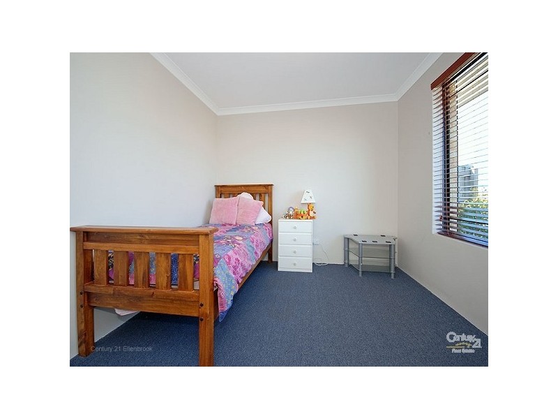 48 Birkett Circle, Ellenbrook WA 6069