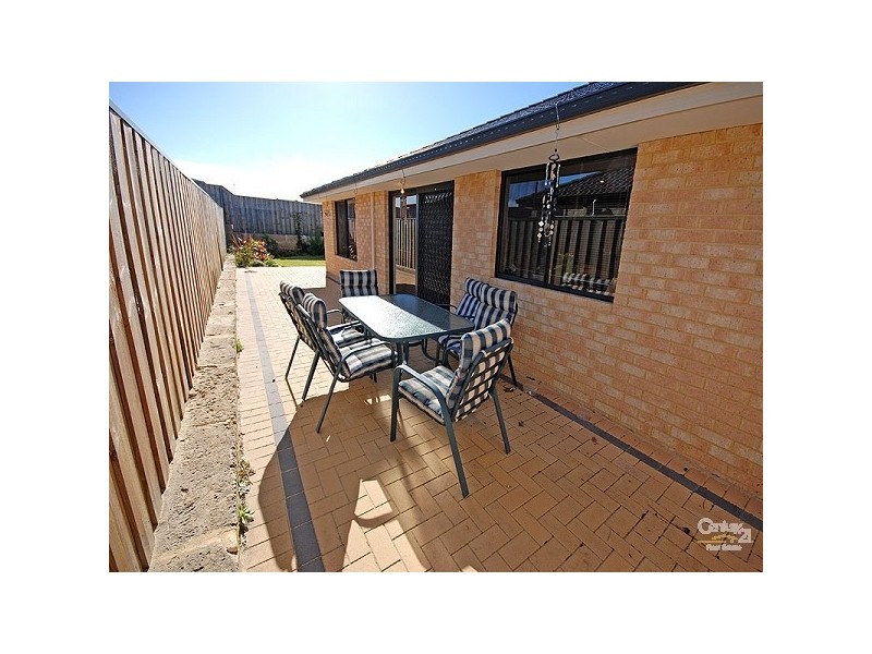 48 Birkett Circle, Ellenbrook WA 6069