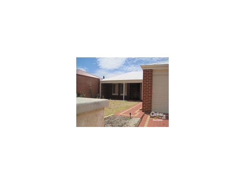 42 Halpin Circle, Ellenbrook WA 6069