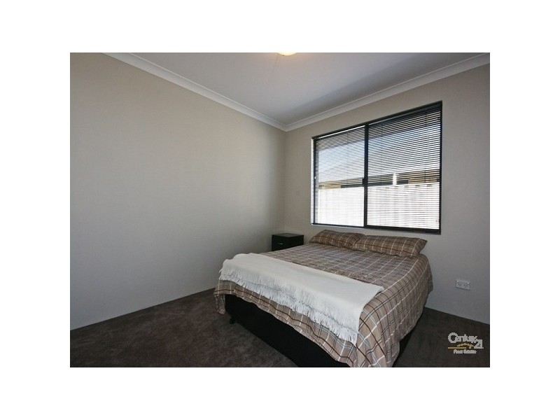 49 Elmina Ave, Ellenbrook WA 6069