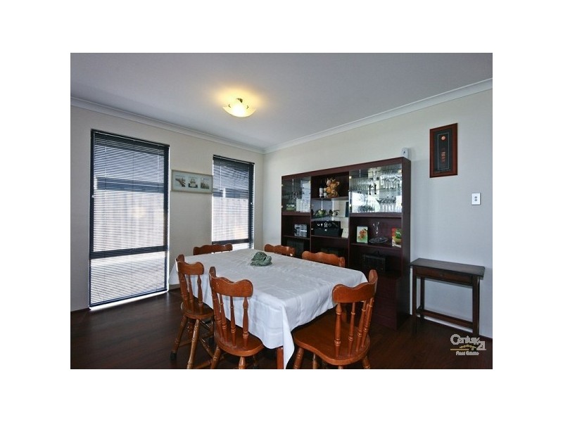 49 Elmina Ave, Ellenbrook WA 6069