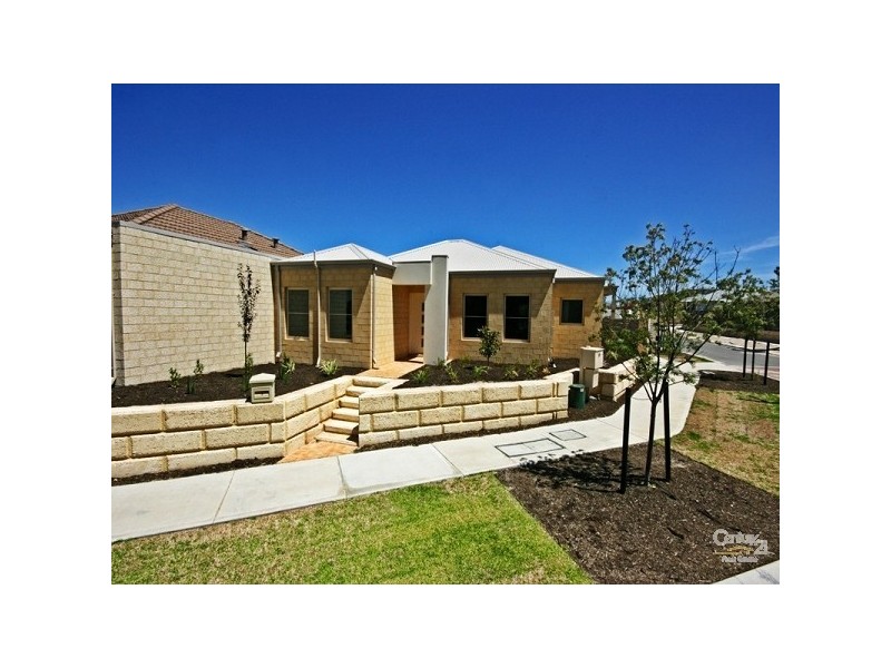 9 Duvall Parkway, Aveley WA 6069