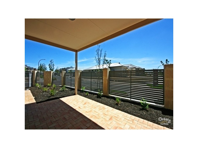 9 Duvall Parkway, Aveley WA 6069