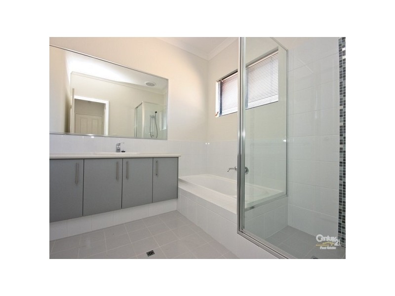 328 Millhouse Rd, Aveley WA 6069