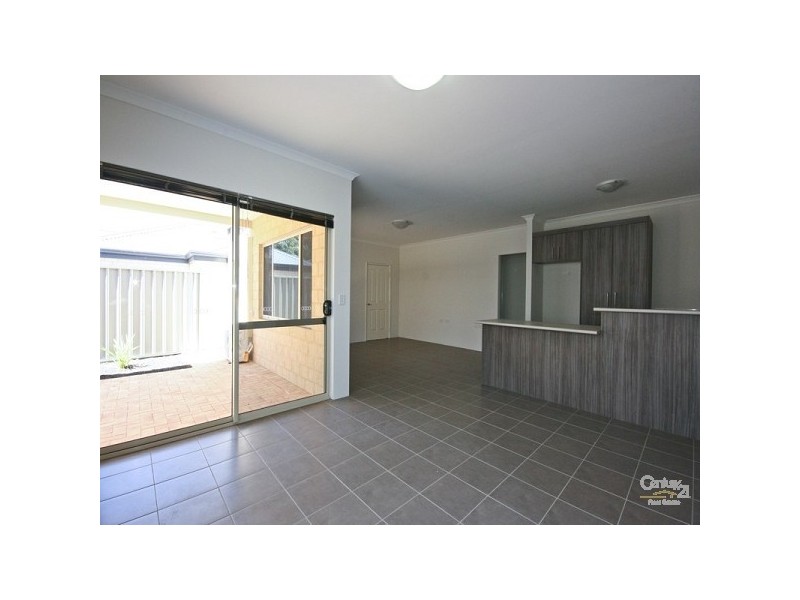 6 Truesdale Bend, Aveley WA 6069