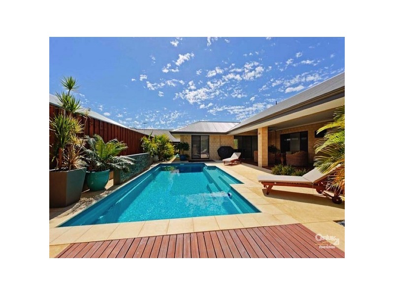 19 Longview Way, The Vines WA 6069