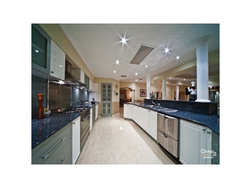 77 Fantail Cres, Ellenbrook WA 6069