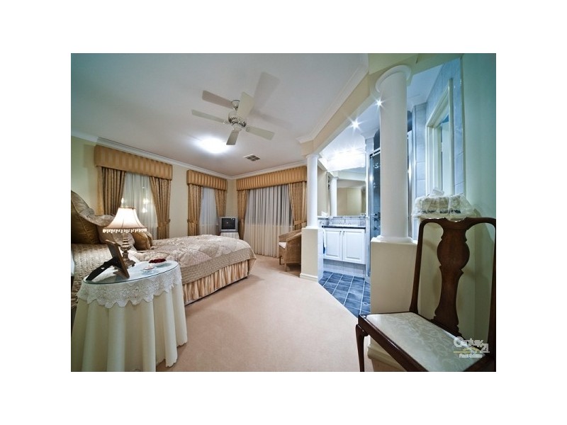 77 Fantail Cres, Ellenbrook WA 6069