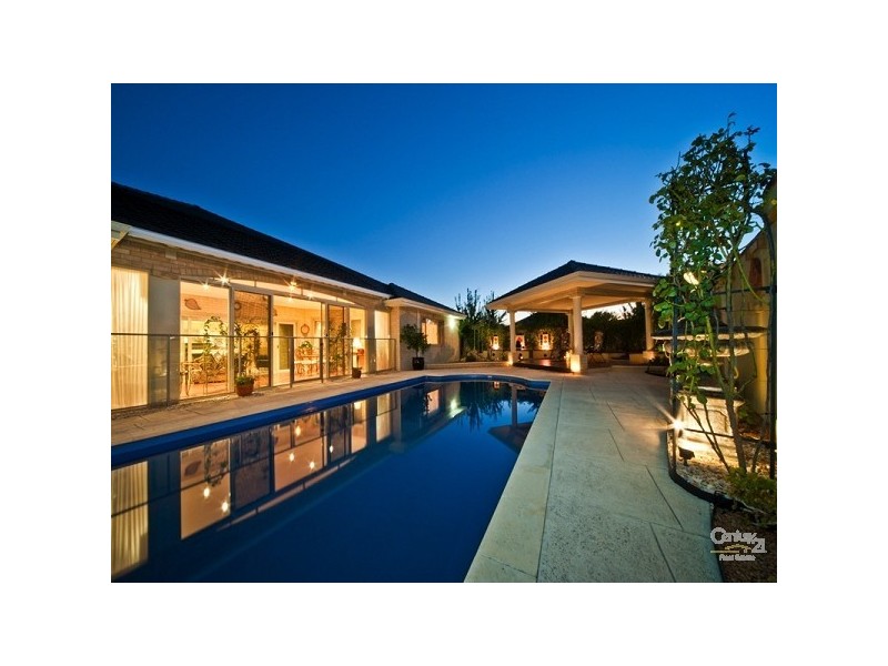 77 Fantail Cres, Ellenbrook WA 6069