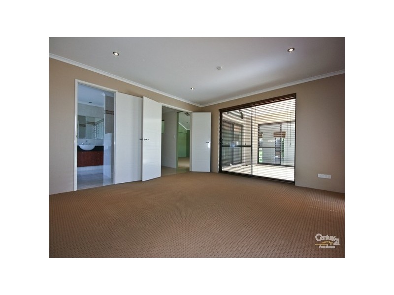 6 Bramley Terrace, The Vines WA 6069