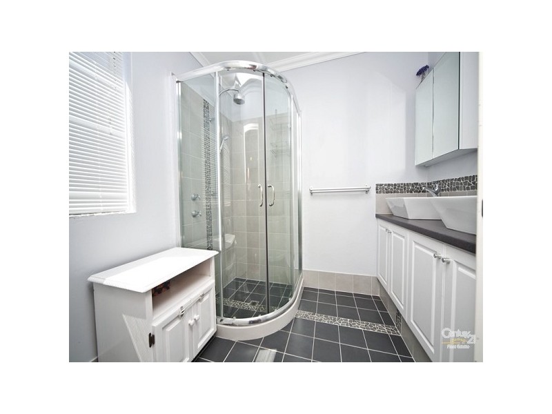 82 Sandown Circle, Henley Brook WA 6055