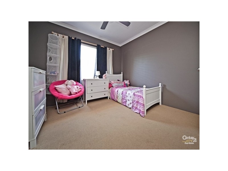 82 Sandown Circle, Henley Brook WA 6055