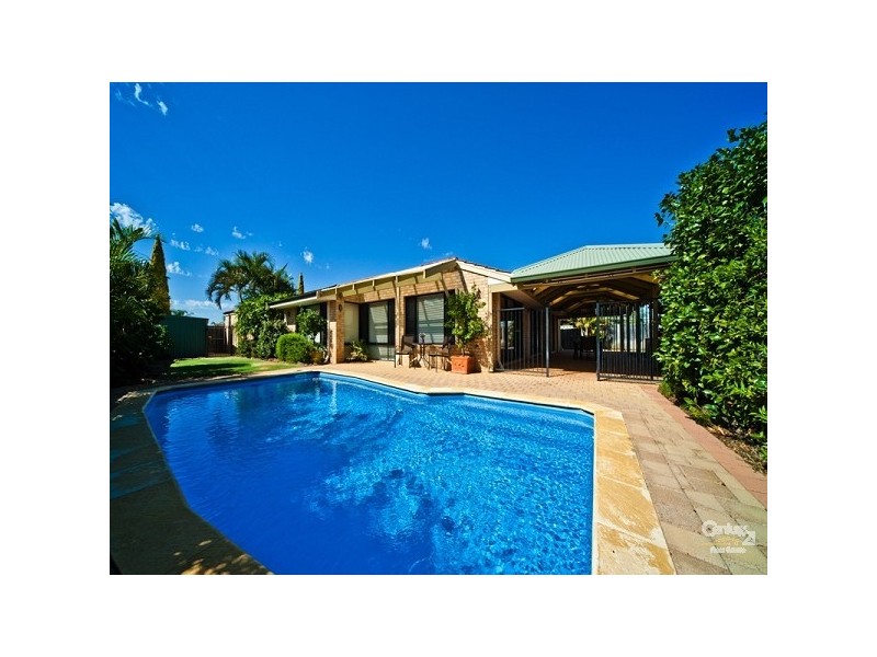 11 Asheville Pde, Landsdale WA 6065